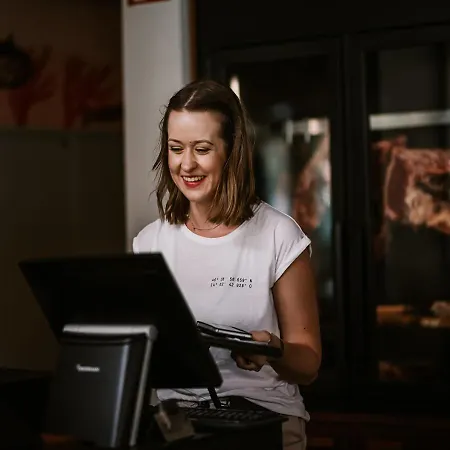 酒店 Bulfon 沃尔特湖畔韦尔登